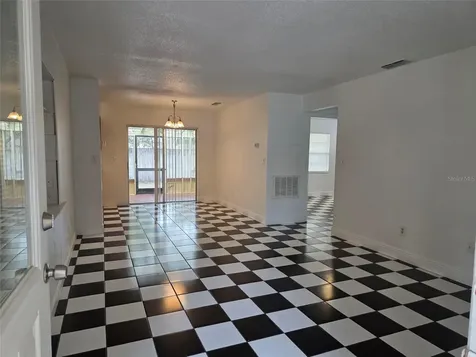 916 La Salle Avenue Orlando FL 32803