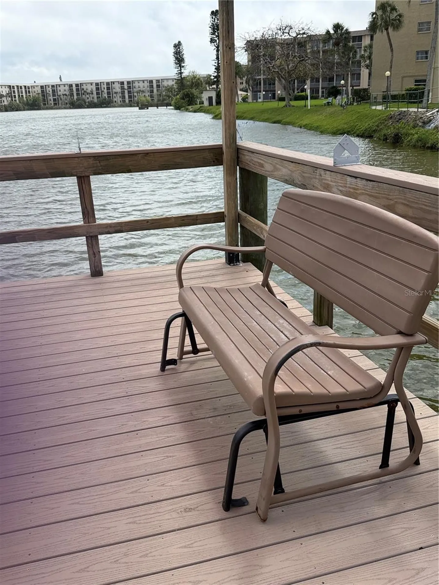 3176 Lake Bayshore Drive Bradenton FL 34205