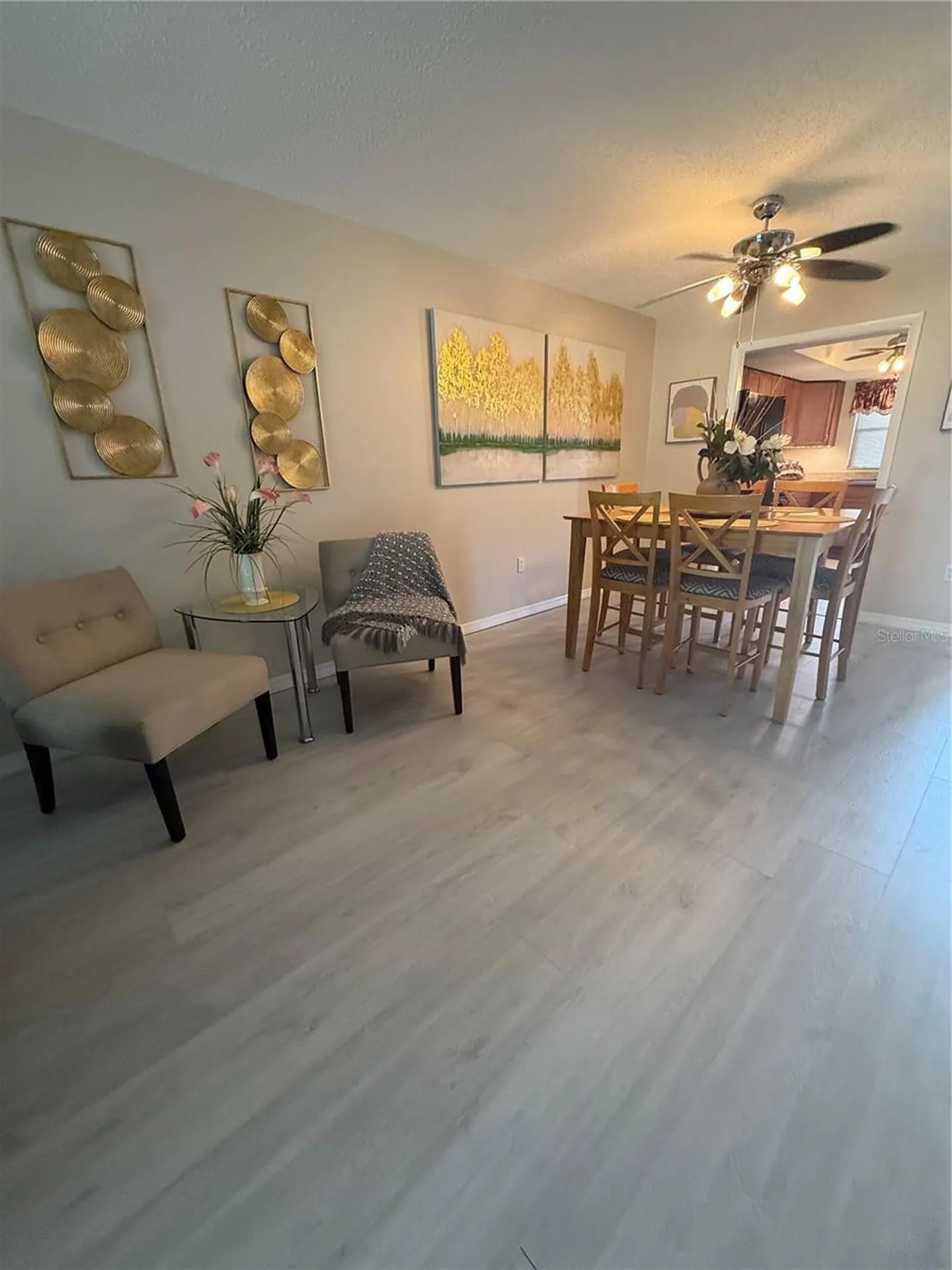 3176 Lake Bayshore Drive Bradenton FL 34205