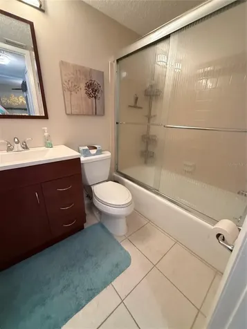 3176 Lake Bayshore Drive Bradenton FL 34205