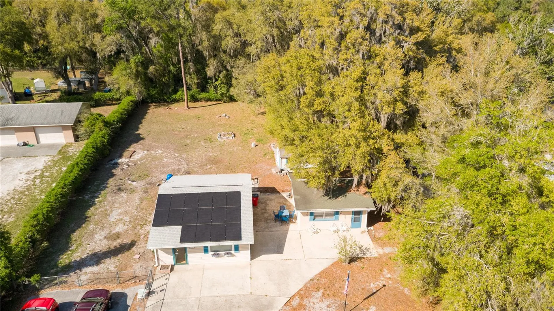 1198 Cr 464 Lake Panasoffkee FL 33538