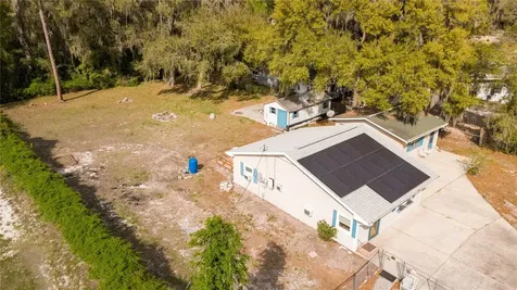 1198 Cr 464 Lake Panasoffkee FL 33538