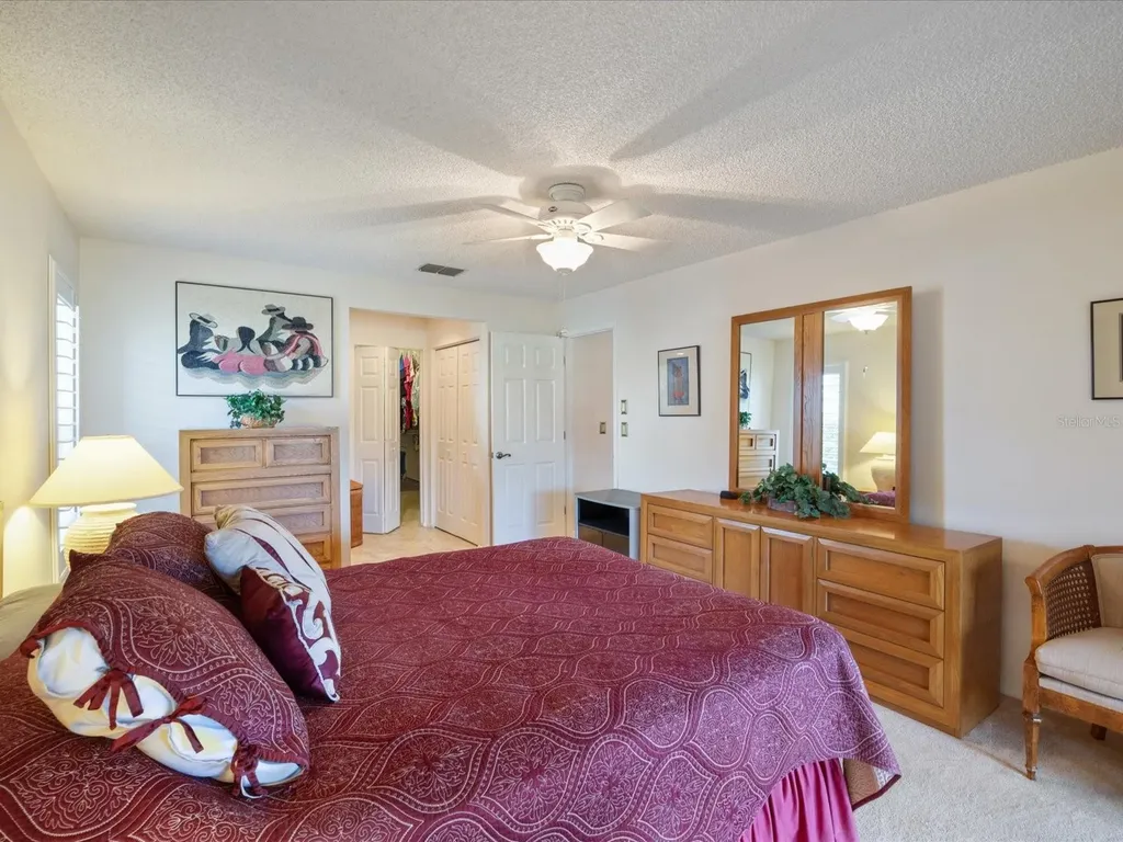 984 Gillespie Drive Palm Harbor FL 34684
