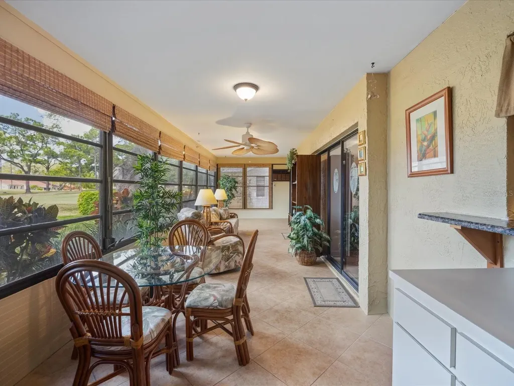 984 Gillespie Drive Palm Harbor FL 34684