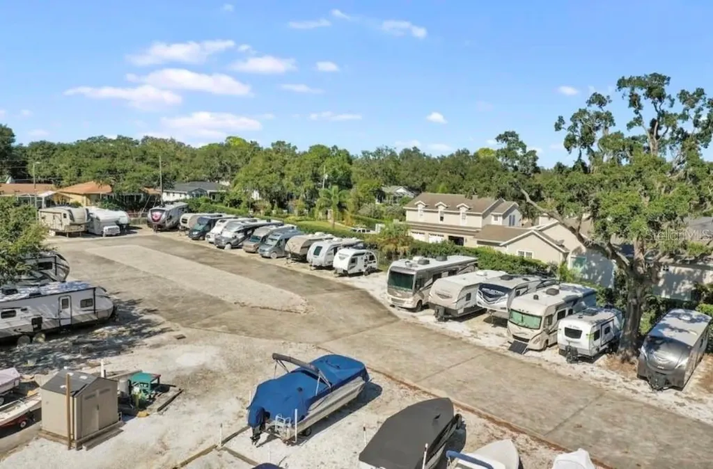 984 Gillespie Drive Palm Harbor FL 34684