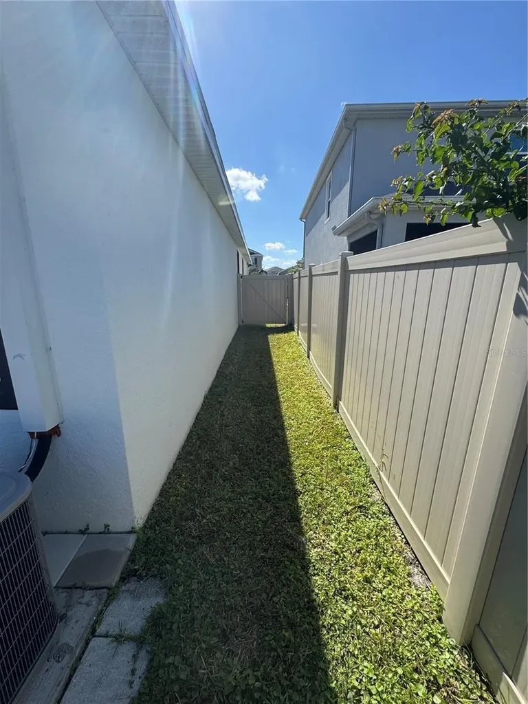 10664 Tally Fawn Loop San Antonio FL 33576