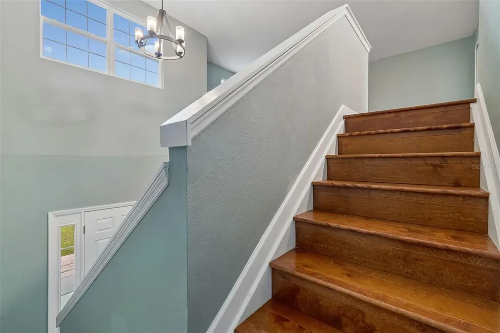 18098 Macek Road Weeki Wachee FL 34614