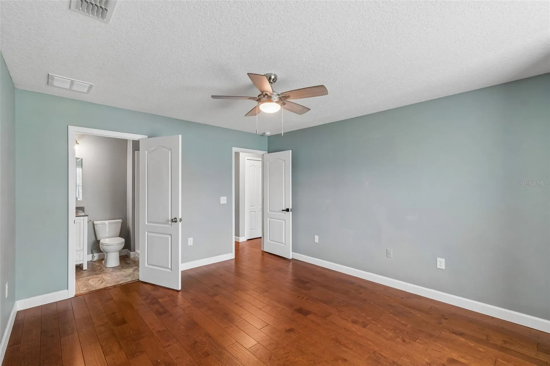 18098 Macek Road Weeki Wachee FL 34614