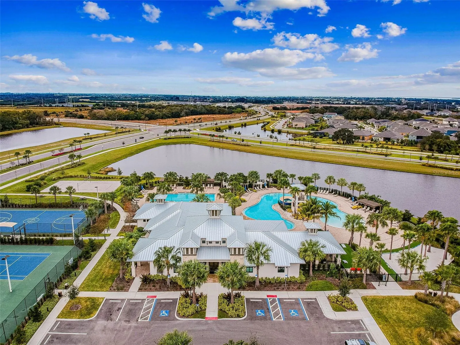 5293 Everlong Drive Apollo Beach FL 33572