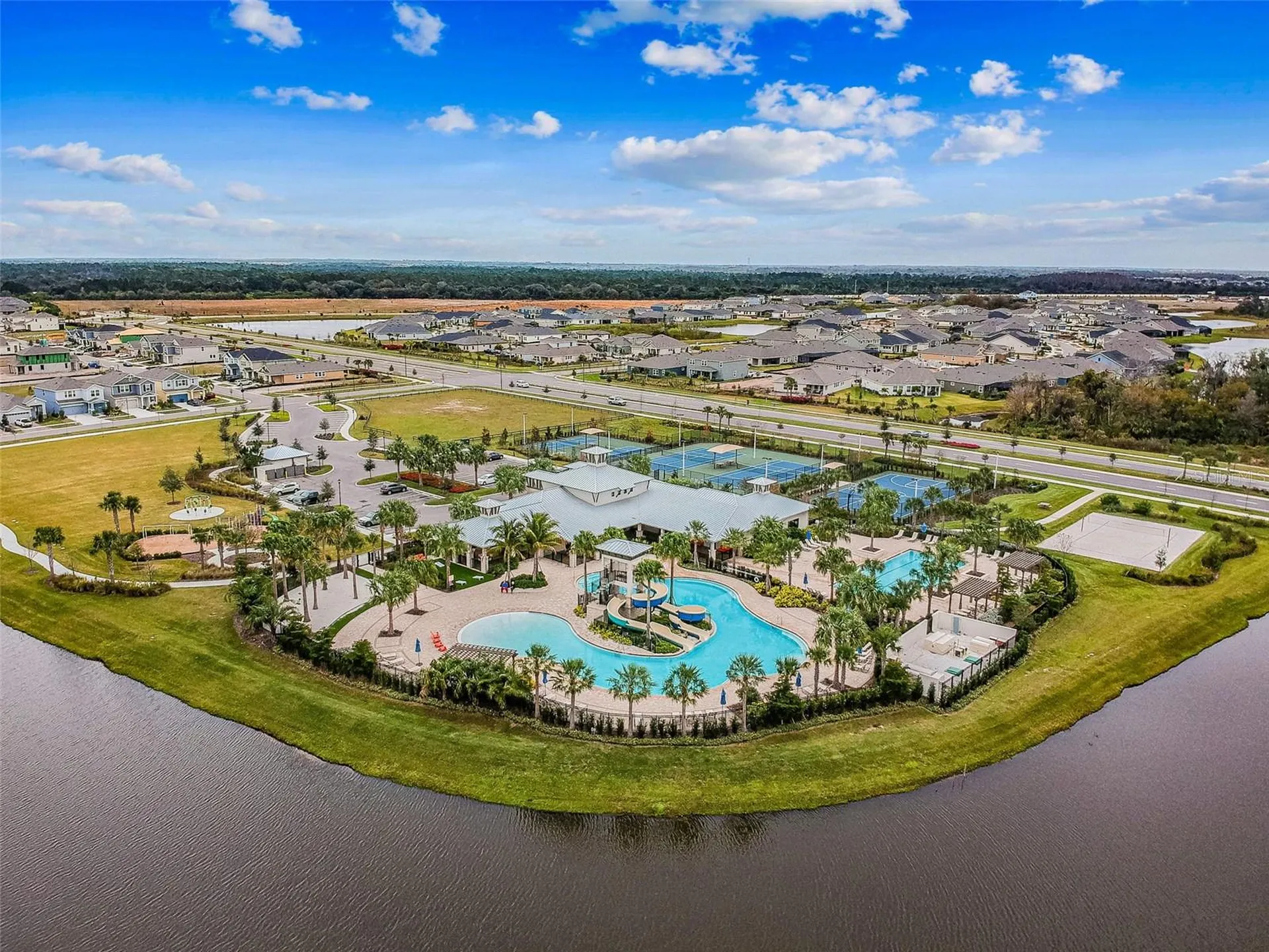 5293 Everlong Drive Apollo Beach FL 33572
