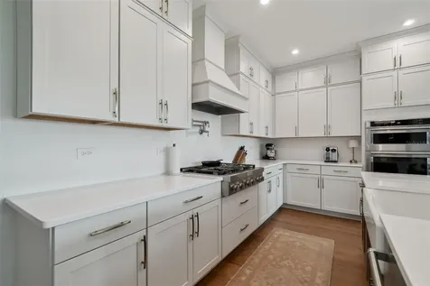5293 Everlong Drive Apollo Beach FL 33572