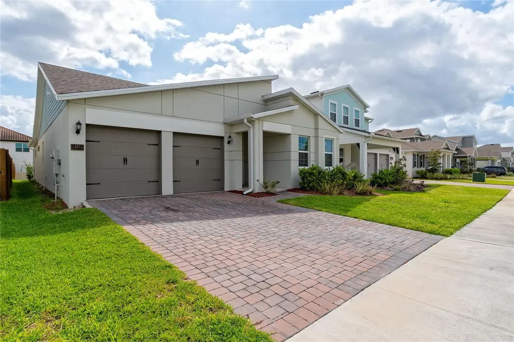 14815 Milfoil Avenue Orlando FL 32827