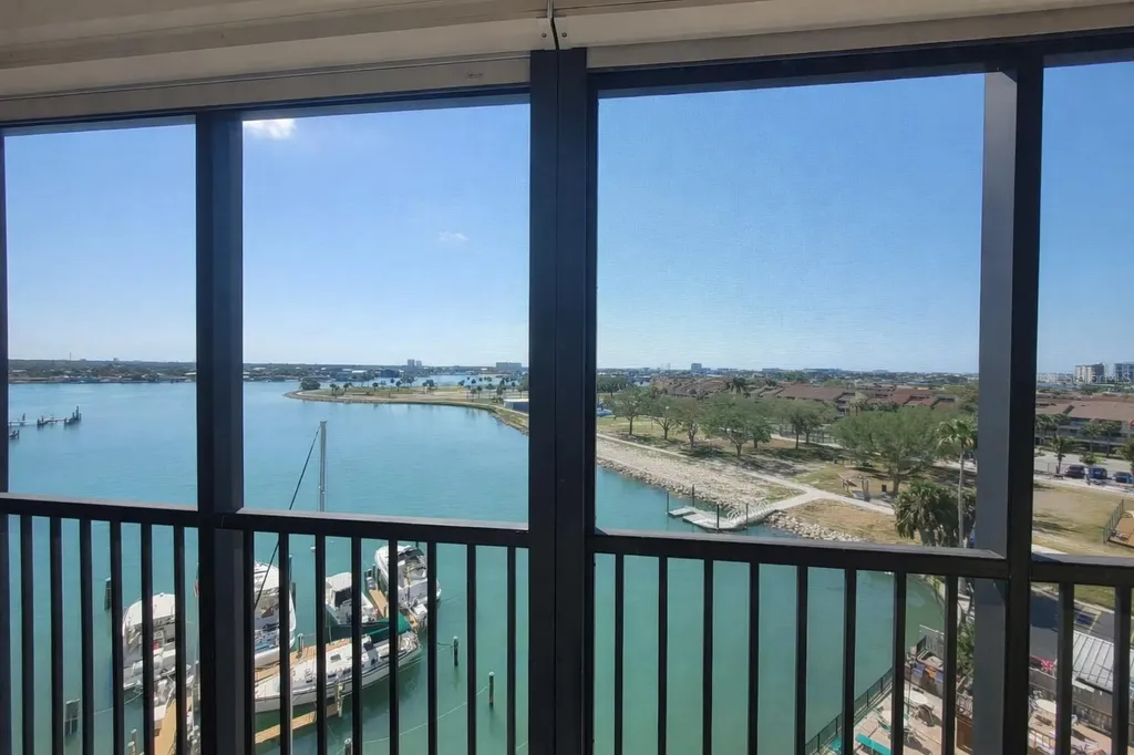 10355 Paradise Boulevard Treasure Island FL 33706