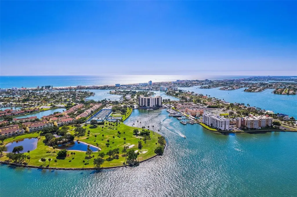 10355 Paradise Boulevard Treasure Island FL 33706
