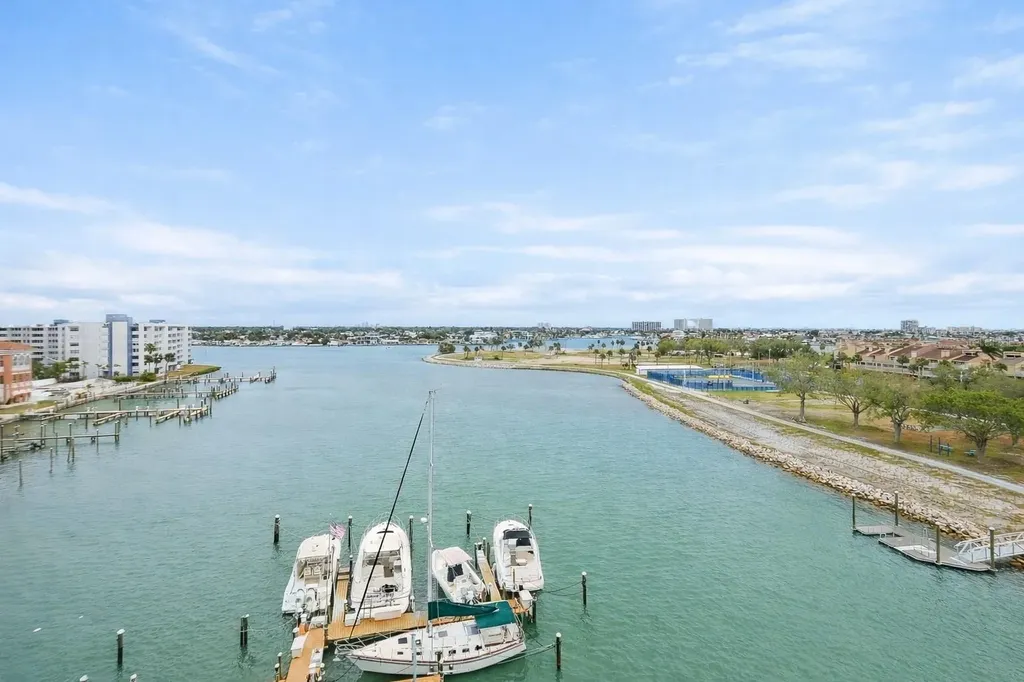 10355 Paradise Boulevard Treasure Island FL 33706