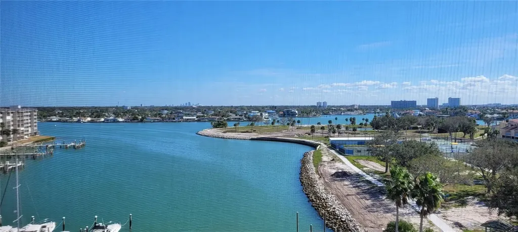 10355 Paradise Boulevard Treasure Island FL 33706