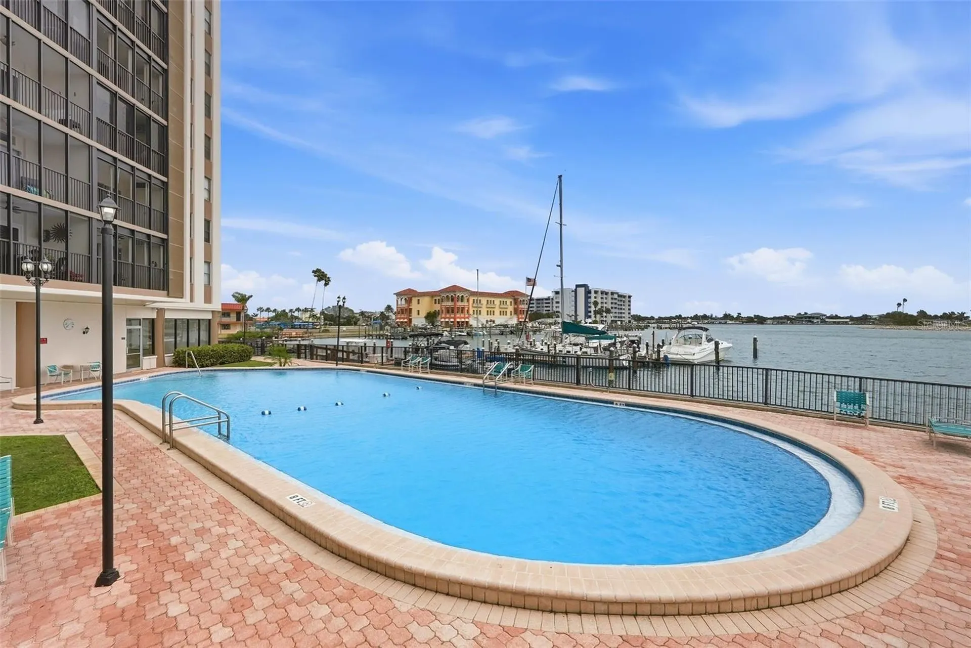 10355 Paradise Boulevard Treasure Island FL 33706