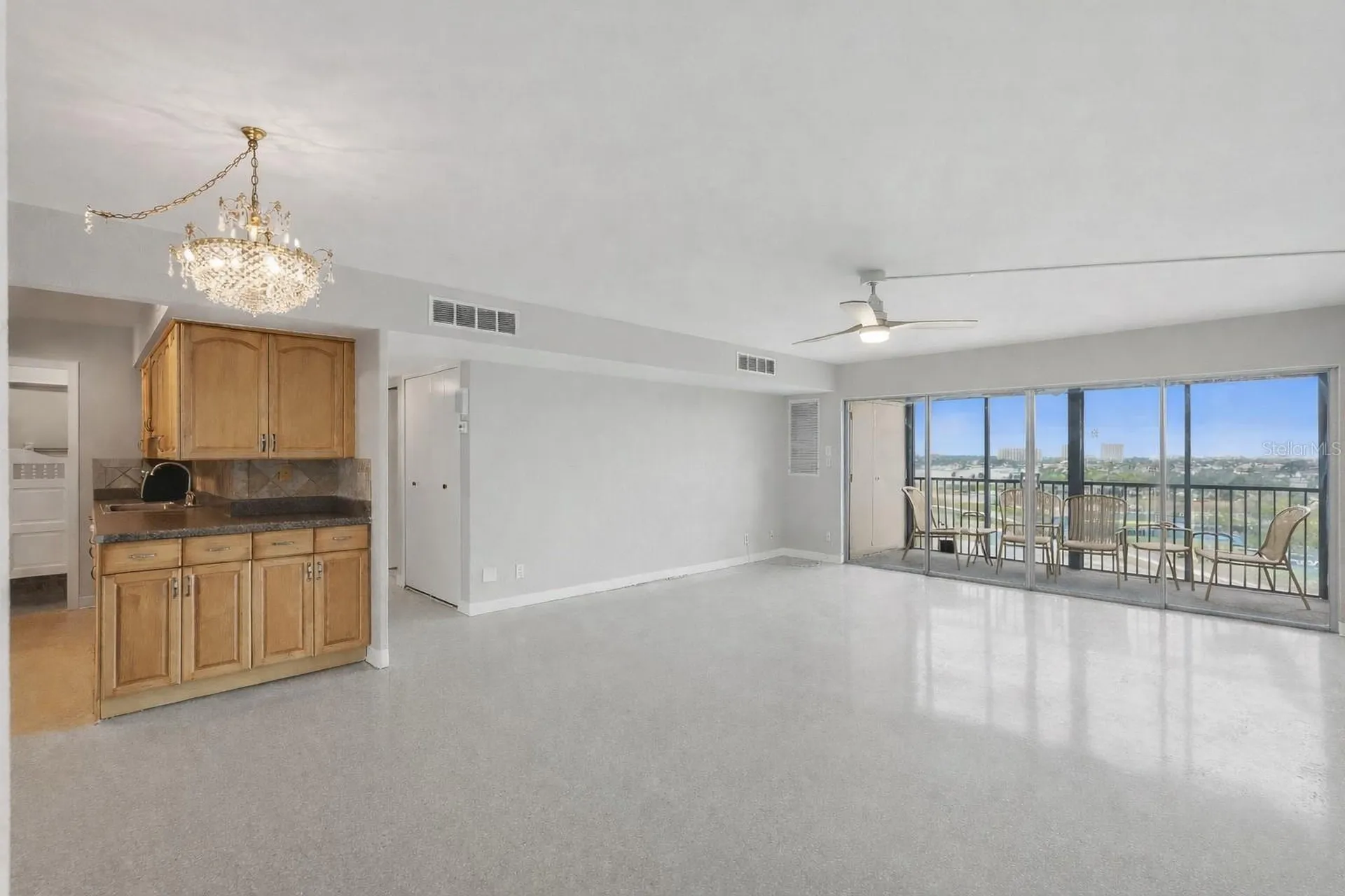 10355 Paradise Boulevard Treasure Island FL 33706