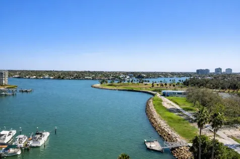 10355 Paradise Boulevard Treasure Island FL 33706
