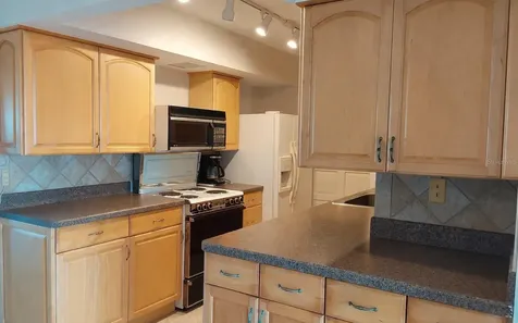 10355 Paradise Boulevard Treasure Island FL 33706