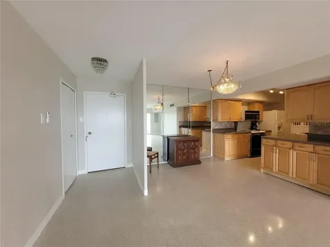 10355 Paradise Boulevard Treasure Island FL 33706