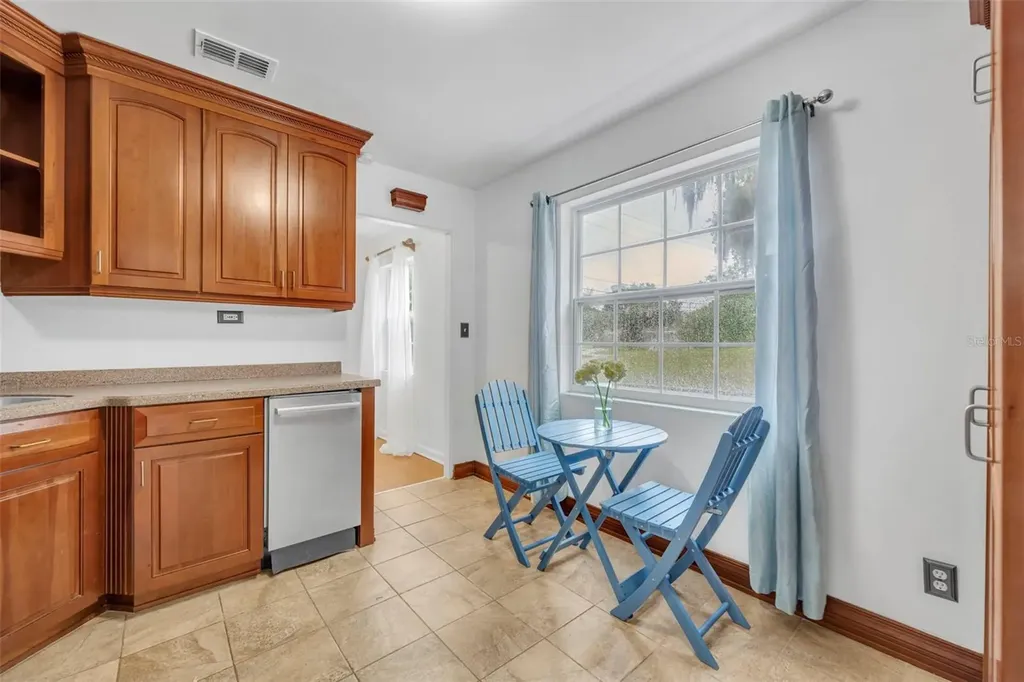 612 E Kaley Street Orlando FL 32806