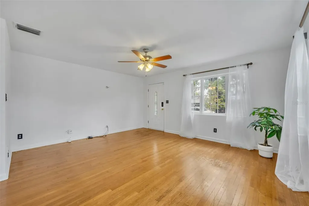612 E Kaley Street Orlando FL 32806