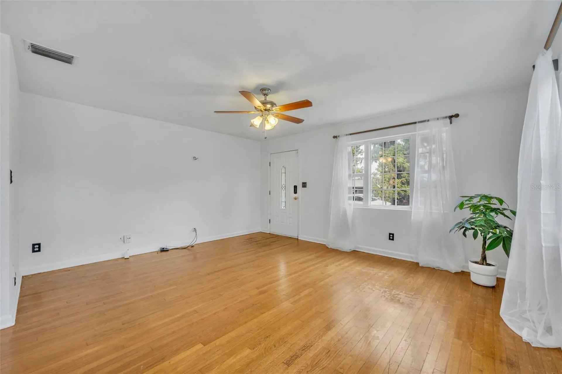 612 E Kaley Street Orlando FL 32806