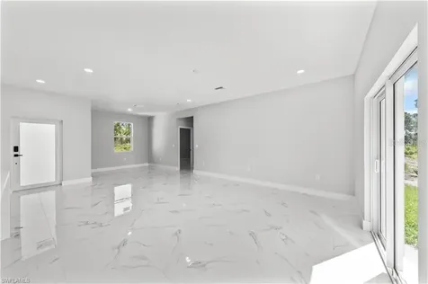967 Edgerton Avenue Lehigh Acres FL 33974