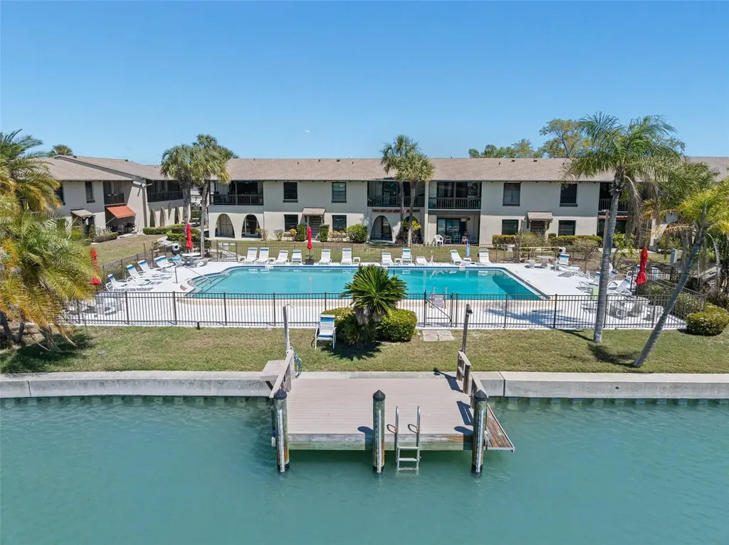 505 Plaza Seville Court Treasure Island FL 33706
