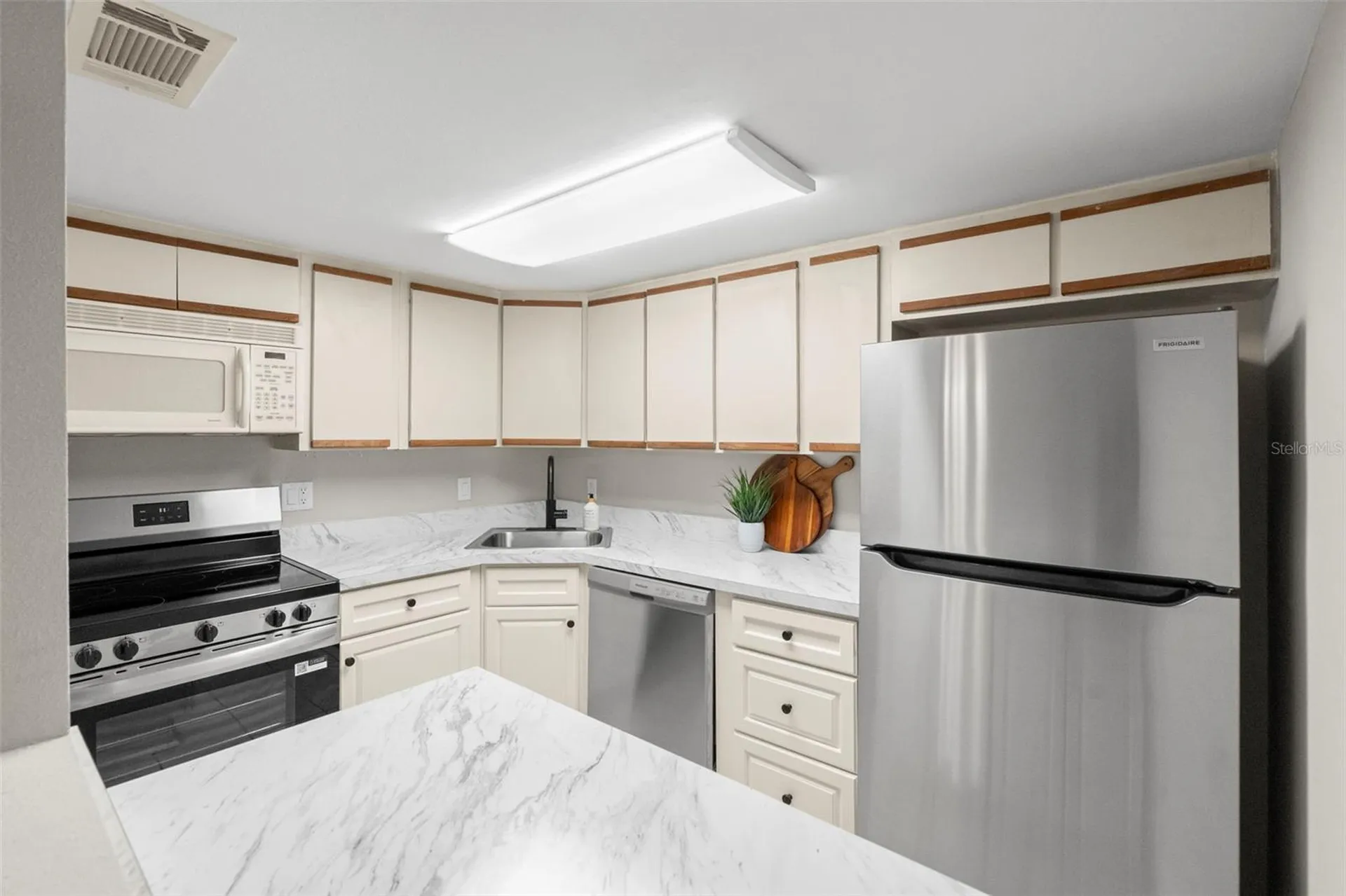 505 Plaza Seville Court Treasure Island FL 33706