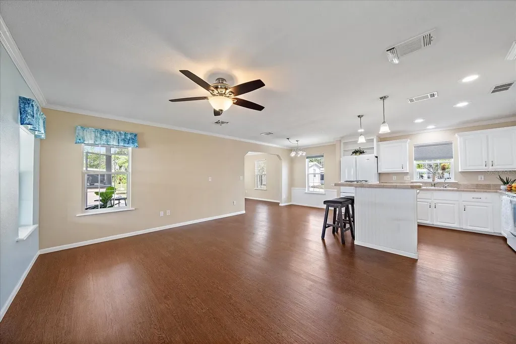 40 Shady Lane Palmetto FL 34221