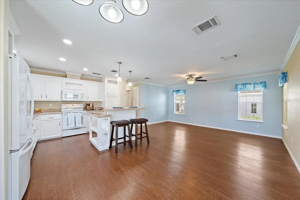 40 Shady Lane Palmetto FL 34221