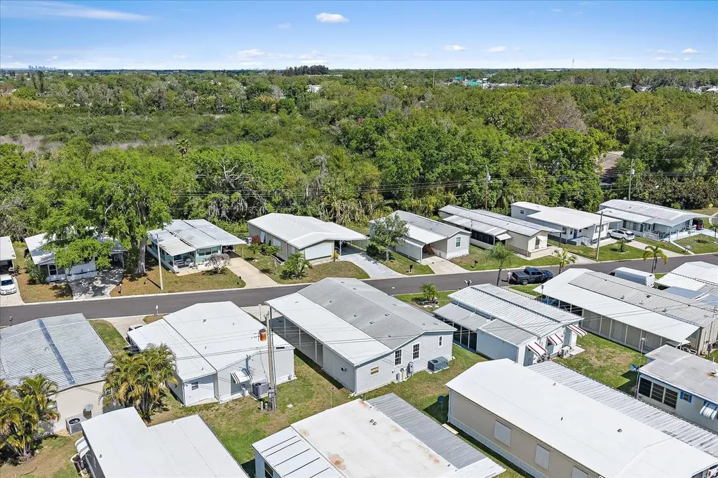 40 Shady Lane Palmetto FL 34221