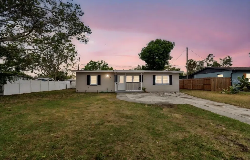 4479 Porpoise Drive SE St Petersburg FL 33705