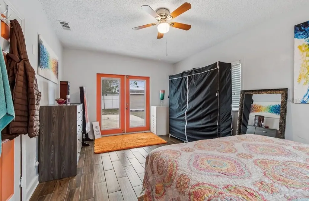 4479 Porpoise Drive SE St Petersburg FL 33705