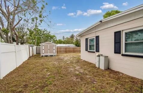 4479 Porpoise Drive SE St Petersburg FL 33705