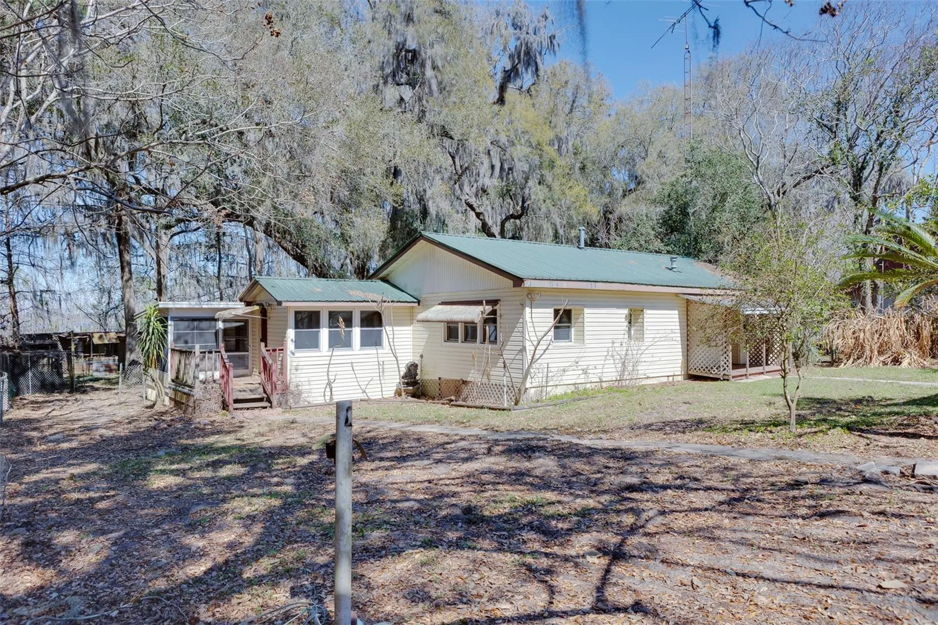 Ocklawaha FL 32179