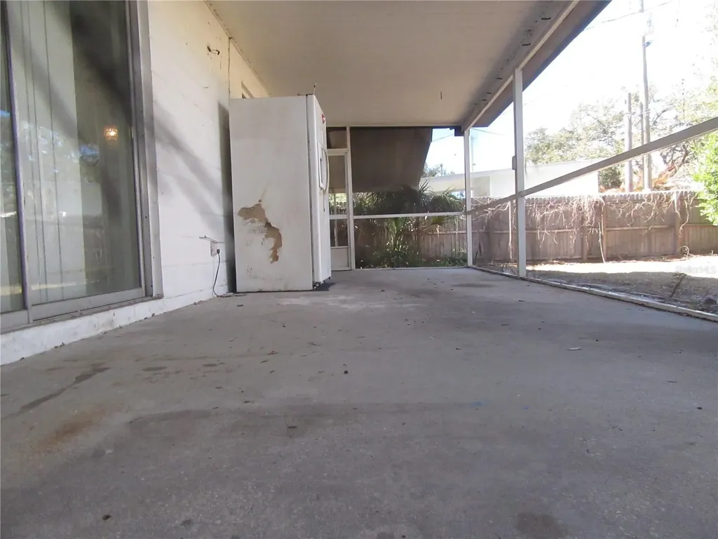1213 Cuttingin Place Tampa FL 33612