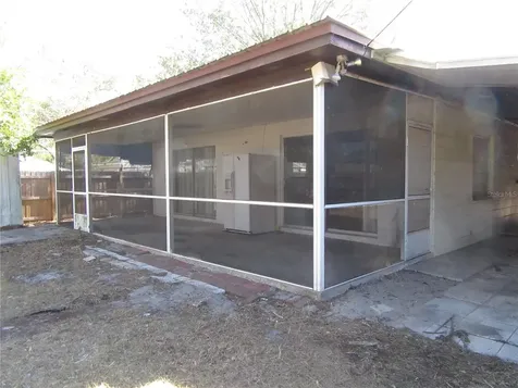 1213 Cuttingin Place Tampa FL 33612