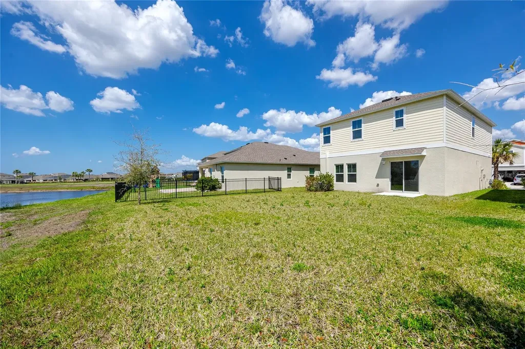 5556 Summer Sunset Drive Apollo Beach FL 33572