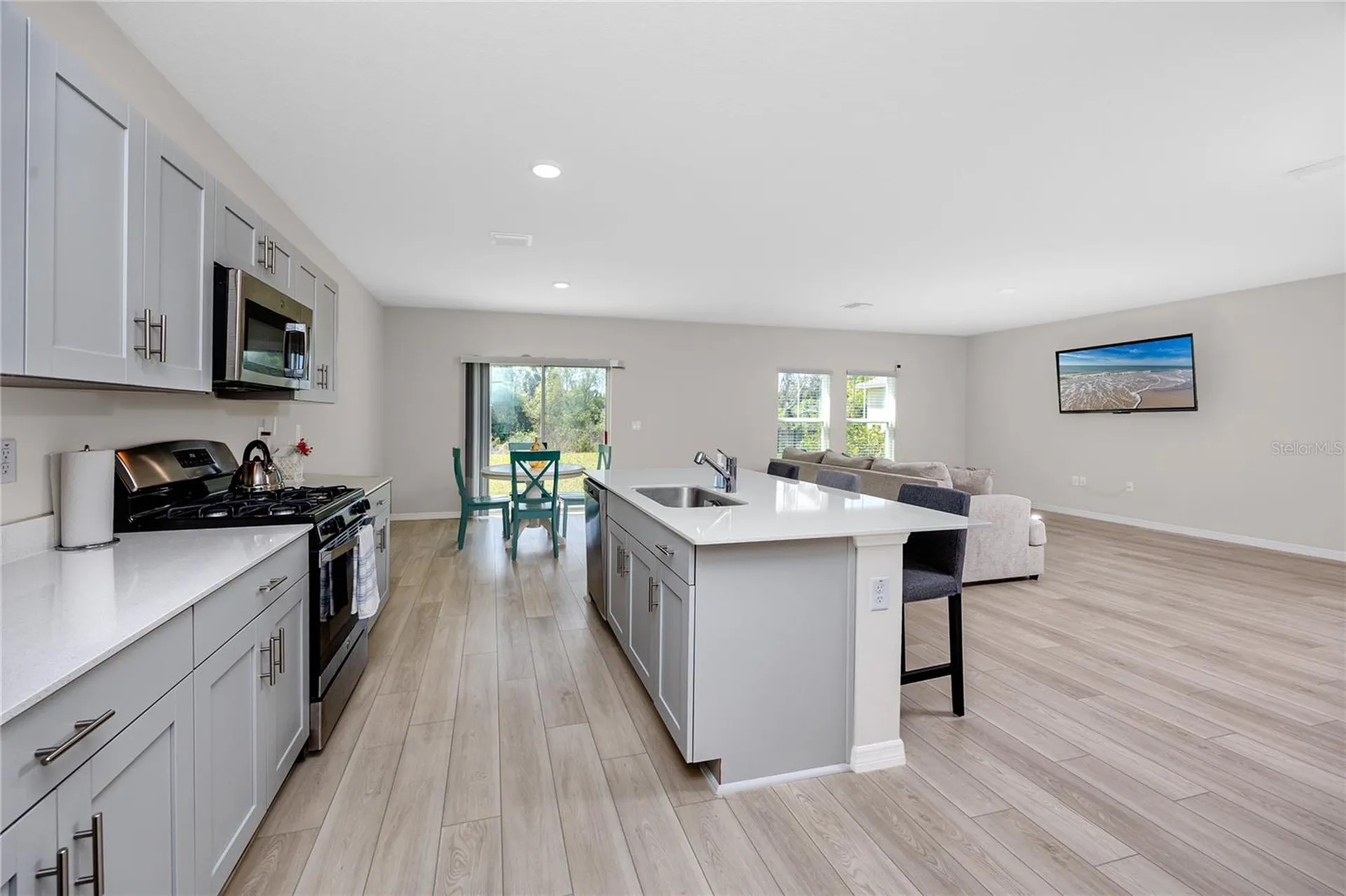 5556 Summer Sunset Drive Apollo Beach FL 33572