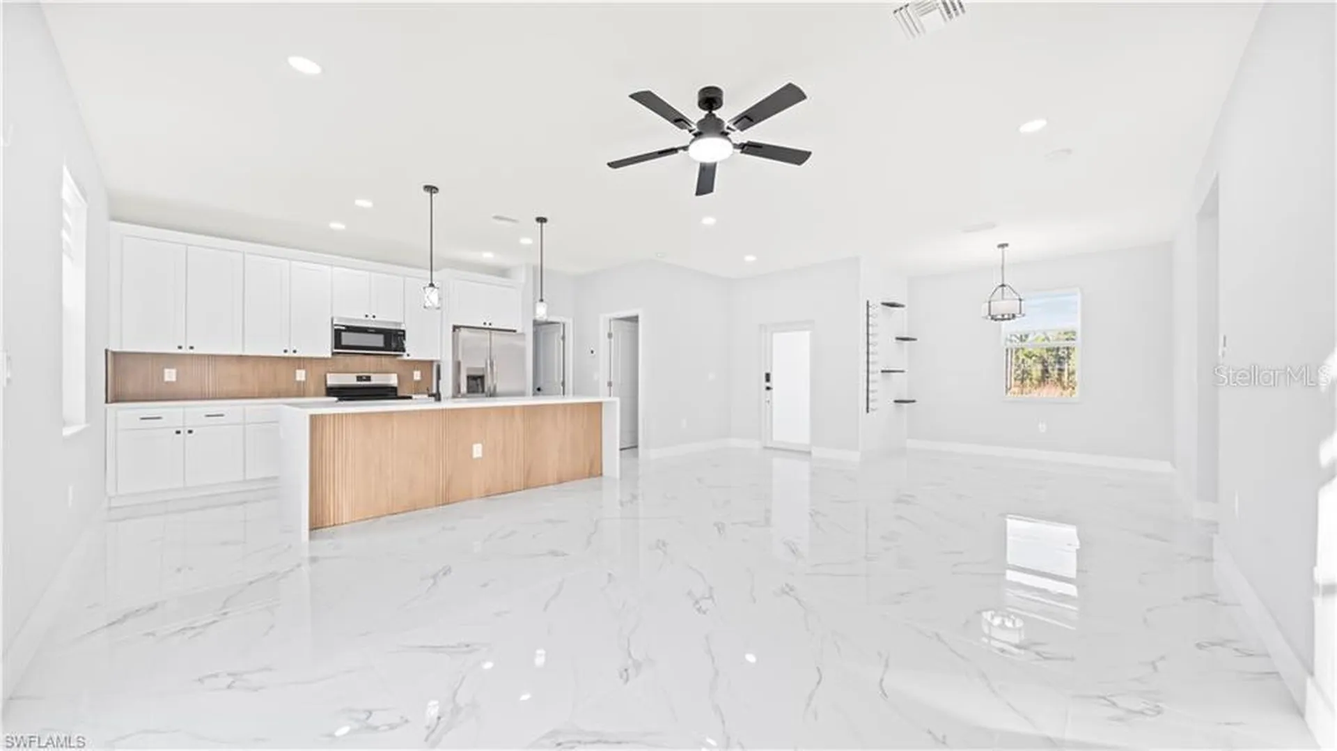 1110 Garibaldi Street E Lehigh Acres FL 33974