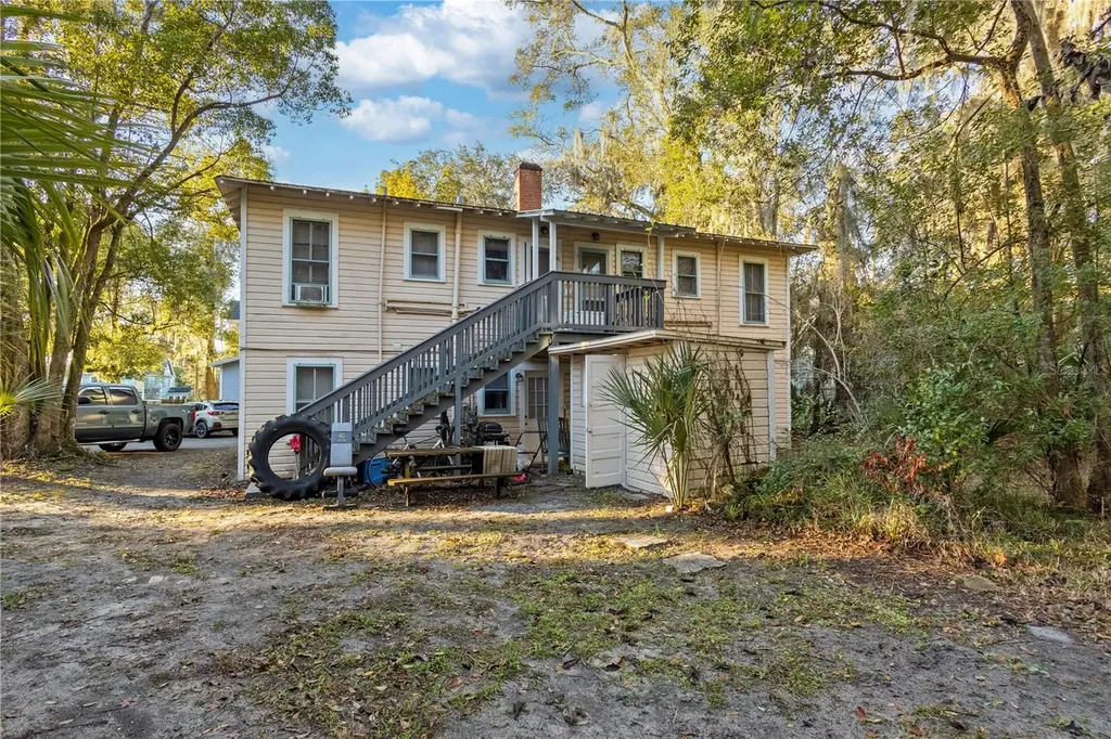 824 E University Avenue Gainesville FL 32601