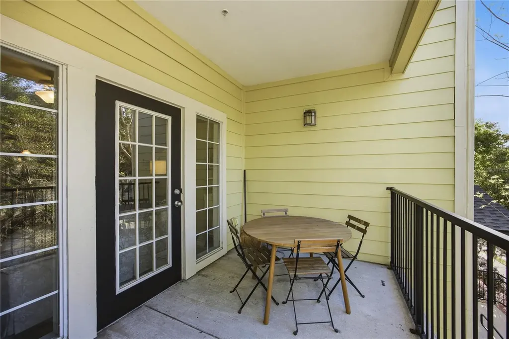 1245 SW 9th Road Gainesville FL 32601
