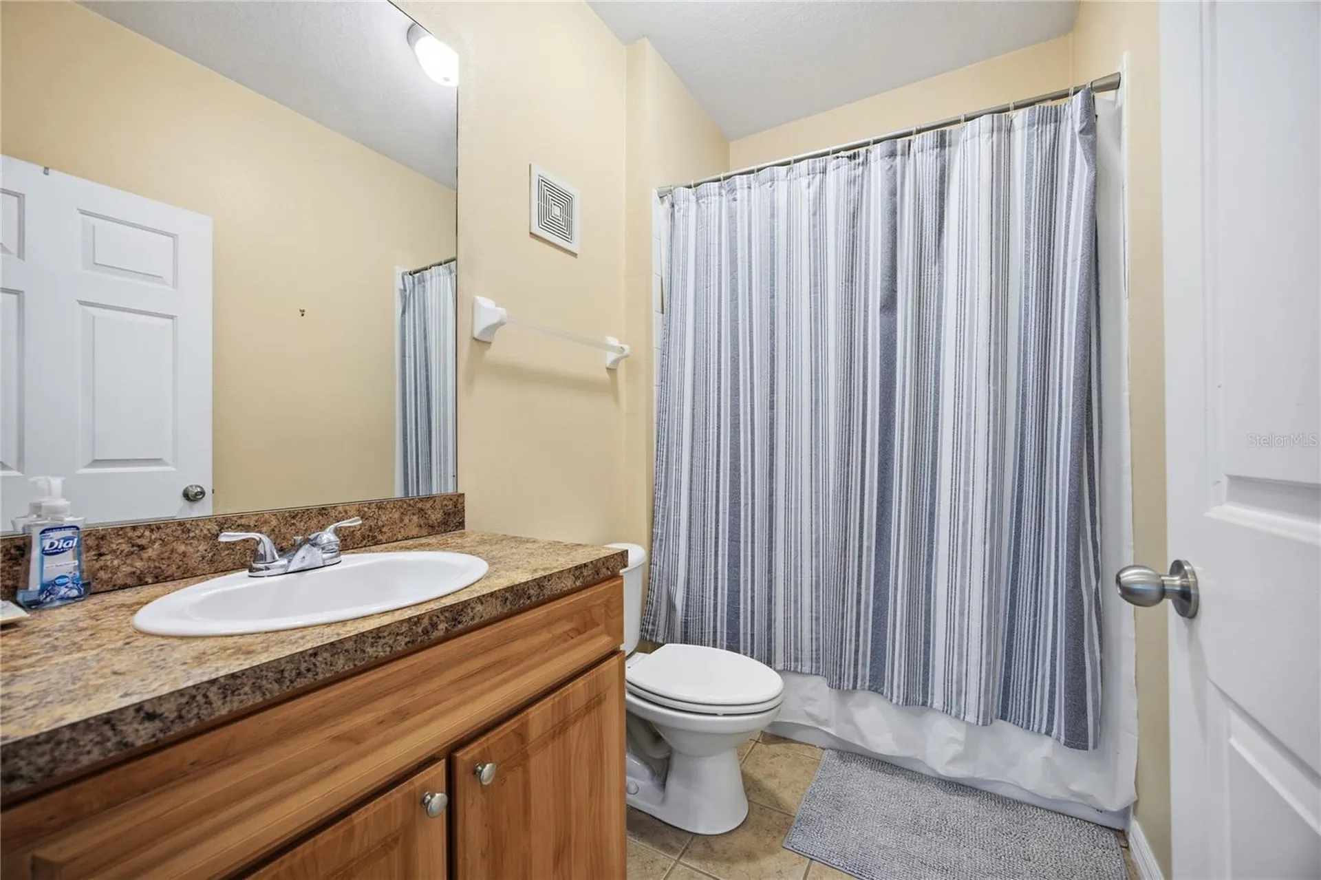 1245 SW 9th Road Gainesville FL 32601