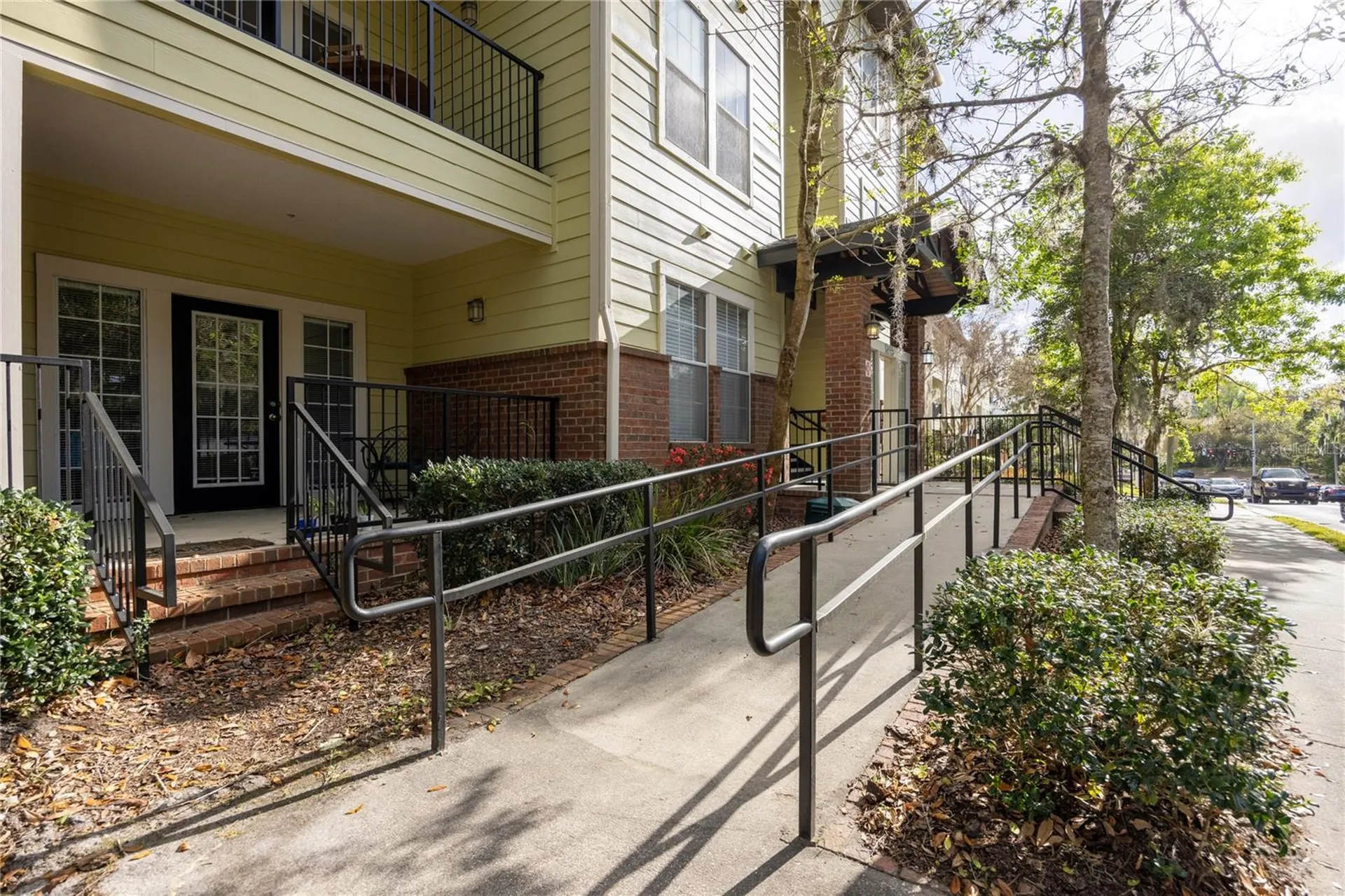 1245 SW 9th Road Gainesville FL 32601