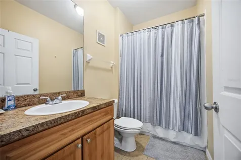1245 SW 9th Road Gainesville FL 32601