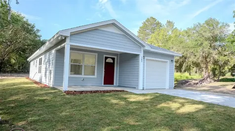107 Dixie Street Hawthorne FL 32640