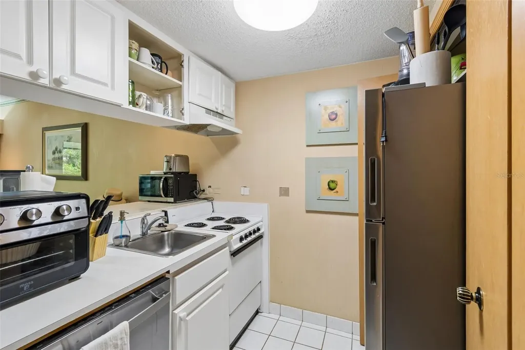 36750 Us Highway 19 Palm Harbor FL 34684